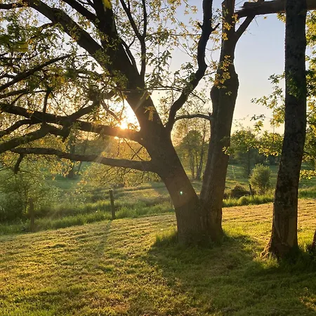 Апартаменты Ultranature, Envrionnement Naturel - 25 Mn Du Puy - Terrasse Avec Vue Imprenable - Ideal Deconnexion *